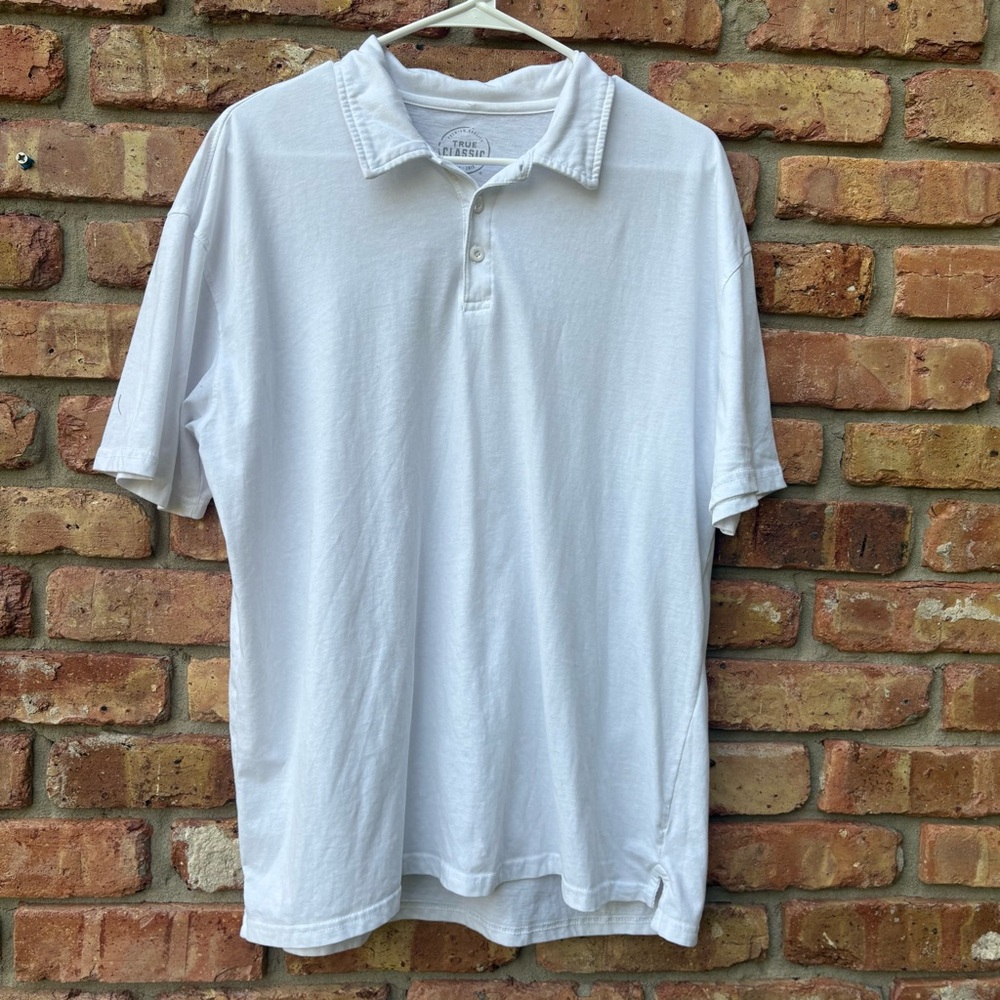 TRUE CLASSICS WHITE SHORT SLEEVE XL POLO SHIRT GUC